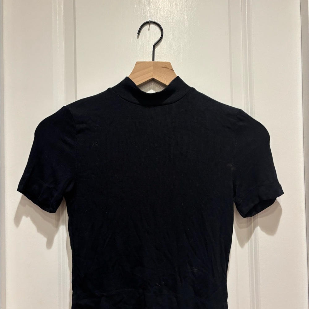 Aritzia Black Short Sleeve Turtleneck Top